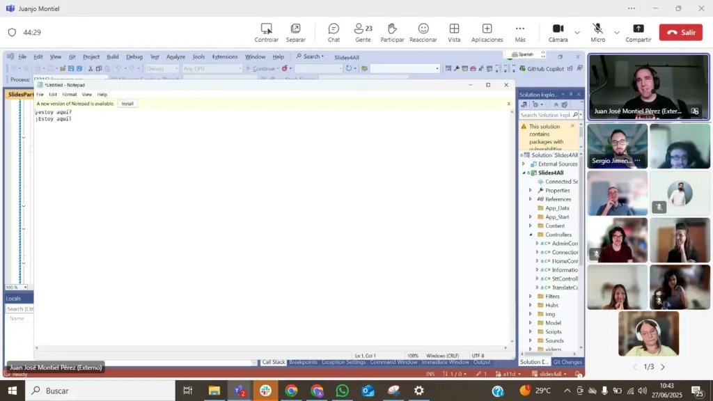 Juanjo Montiel realizando ejemplos con su lector de pantalla en el webinar sobre accesibilidad en programación para SocraTech