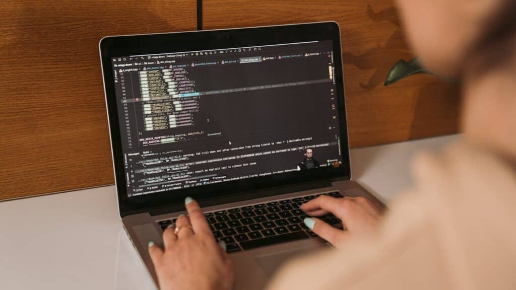 TypeScript: qué es y para qué se utiliza - SocraTech